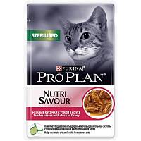 Влажный корм для взрослых стерилизованных кошек и кастрированных котов Pro Plan Nutri Savour, с уткой в соусе, Пауч
